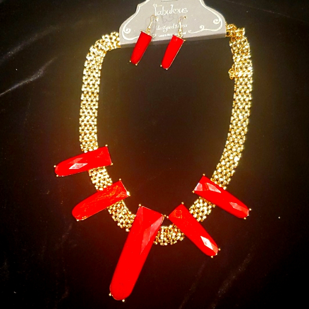 Necklace - Picture 4 of 4